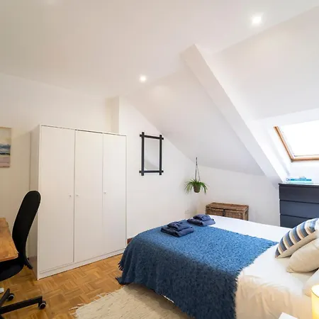 El Mirador Del Campillin 公寓 *